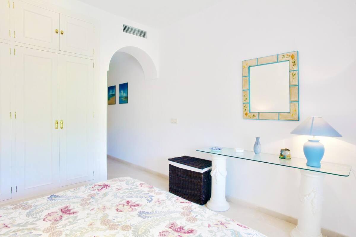 Apartamento Entre Marbella Y เอสเตโปนา ภายนอก รูปภาพ