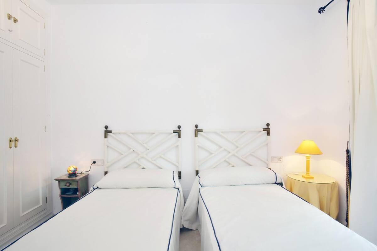 Apartamento Entre Marbella Y เอสเตโปนา ภายนอก รูปภาพ
