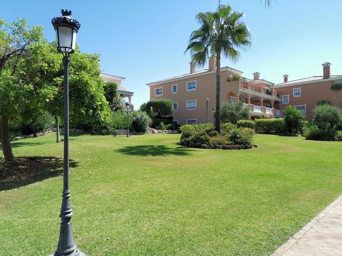 Apartamento Entre Marbella Y เอสเตโปนา ภายนอก รูปภาพ