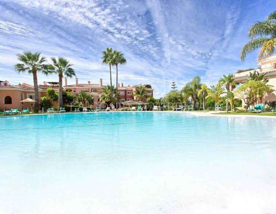 Apartamento Entre Marbella Y เอสเตโปนา ภายนอก รูปภาพ